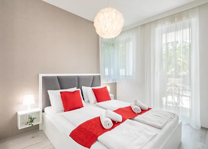 Royal Apartment *
